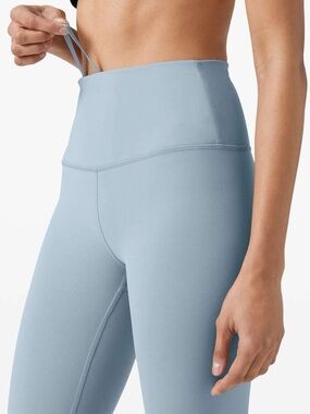 Lululemon Wunder Train Leggings 25” Everlux Chambray Blue Size 6